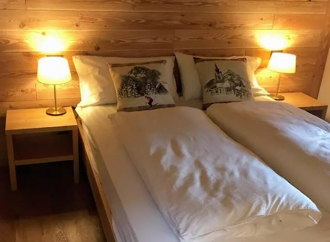 Fohre1748 בית הארחה *